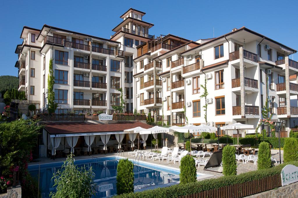 Mars Apartments In Tryavna Beach Complex Sveti Vlas Ngoại thất bức ảnh